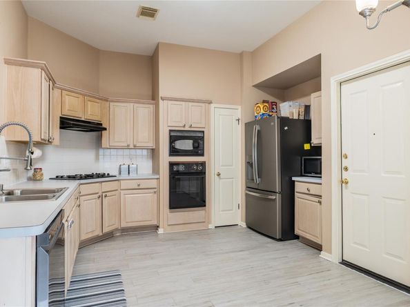9120 Fainwood LN, Austin TX 78749