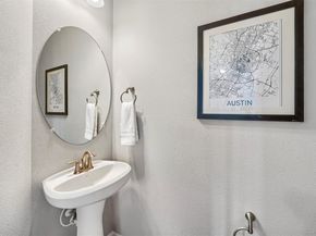 9816 Eloquence DR, Manor TX 78653