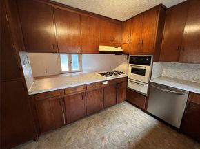 1200 Bentwood RD, Austin TX 78722