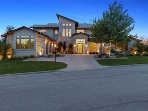 204 Ringtail Stream DR, Lakeway TX 78738