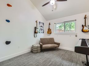 2203 Doral DR, Austin TX 78746