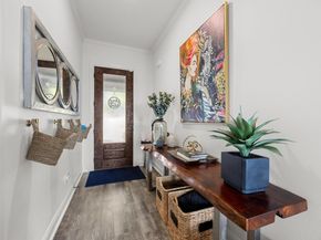 9008 Hobby LN, Jonestown TX 78645