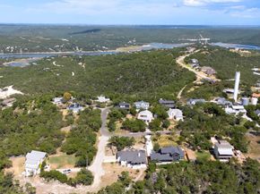 9008 Hobby LN, Jonestown TX 78645