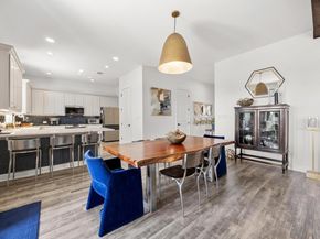 9008 Hobby LN, Jonestown TX 78645