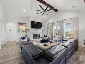 9008 Hobby LN, Jonestown TX 78645