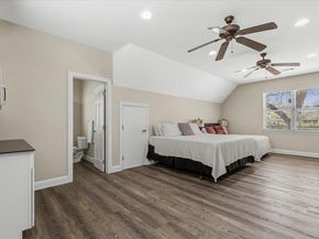 25207 Lake View DR, Spicewood TX 78669