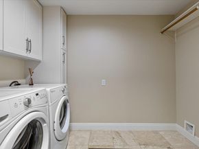 25207 Lake View DR, Spicewood TX 78669