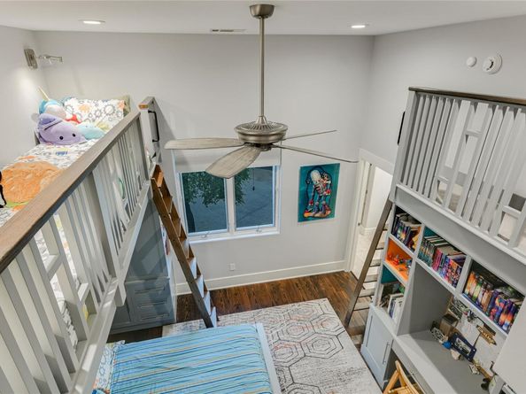 2701 Bartons Bluff LN, Austin TX 78746