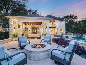 2701 Bartons Bluff LN, Austin TX 78746