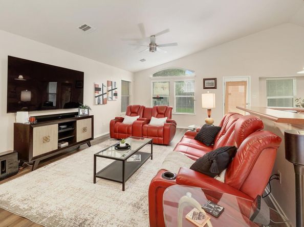 17407 Orwell LN, Round Rock TX 78664