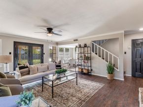 12901 Lamplight Village Ave, Austin TX 78727