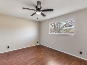 12901 Lamplight Village Ave, Austin TX 78727