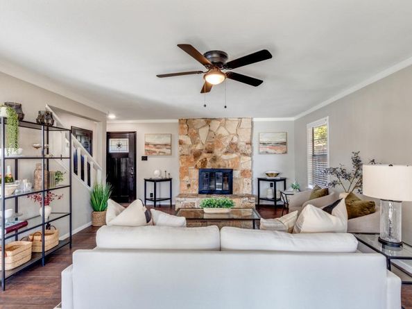 12901 Lamplight Village Ave, Austin TX 78727