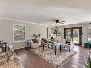 12901 Lamplight Village Ave, Austin TX 78727