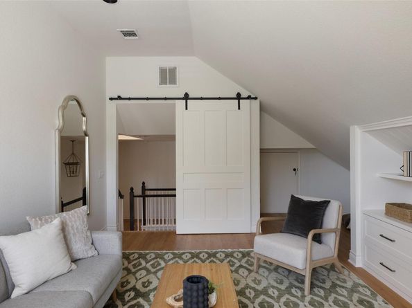 3313 Bridle PATH, Austin TX 78703