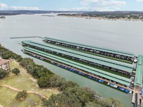 6921 Starboard CV, Jonestown TX 78645