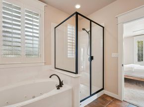 6921 Starboard CV, Jonestown TX 78645