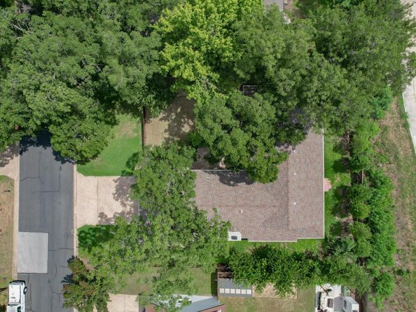 3305 Santa Monica DR, Austin TX 78741