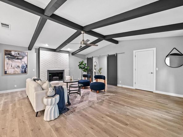 3305 Santa Monica DR, Austin TX 78741