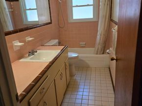 5907 Eureka DR, Austin TX 78745
