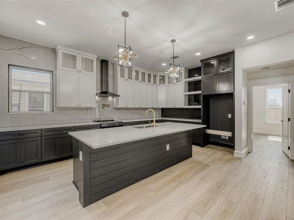 406 E Carrie Manor ST, Manor TX 78653