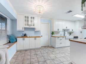 208 Woodmont DR, Georgetown TX 78628