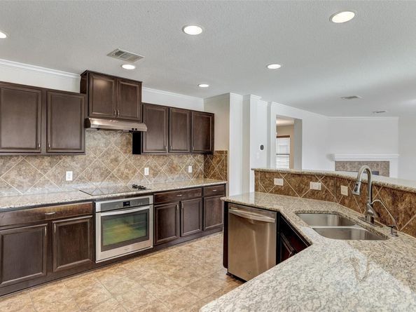 14705 Fairland DR, Pflugerville TX 78660