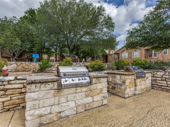 6804 N Capital Of Texas Highway 125, Austin TX 78731