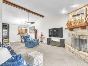 33 Oaks PL, Lago Vista TX 78645