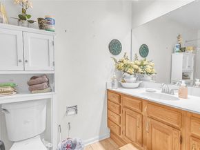 33 Oaks PL, Lago Vista TX 78645