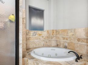 911 Ottawa DR, Austin TX 78733