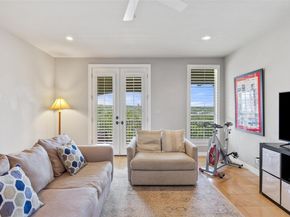 911 Ottawa DR, Austin TX 78733