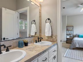 911 Ottawa DR, Austin TX 78733