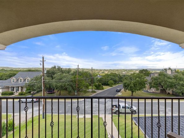 911 Ottawa DR, Austin TX 78733