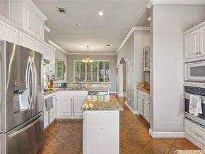 911 Ottawa DR, Austin TX 78733
