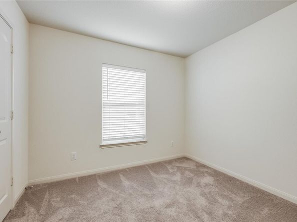 113 Independence Ave, Liberty Hill TX 78642