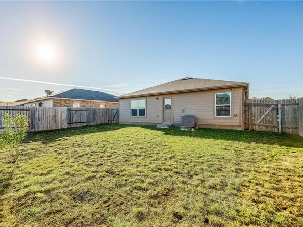 113 Independence Ave, Liberty Hill TX 78642