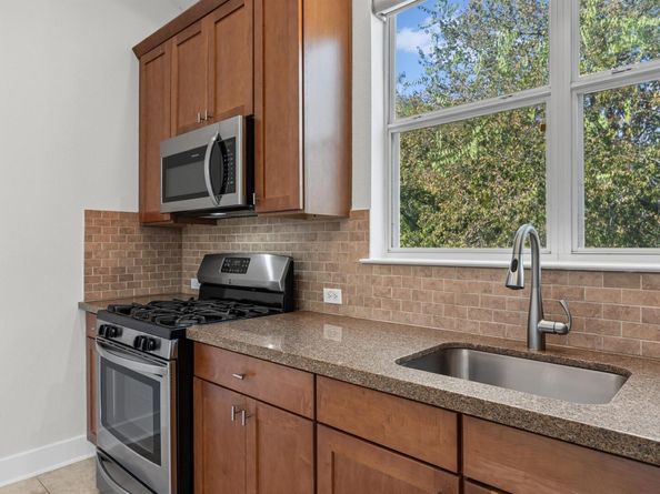1601 Miriam Ave 315, Austin TX 78702