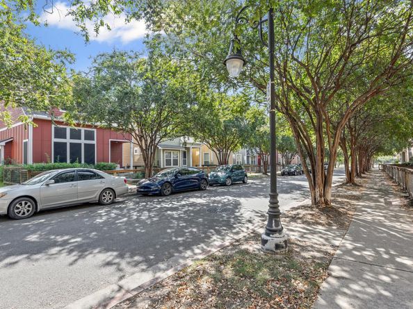 1601 Miriam Ave 315, Austin TX 78702