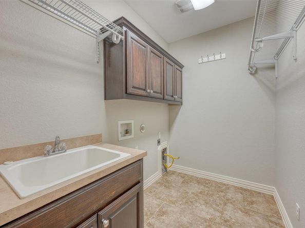 1137 Waimea BND, Round Rock TX 78681