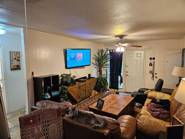 1909 Hearthside DR, Austin TX 78757