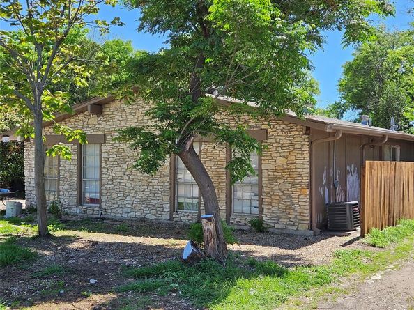 1909 Hearthside DR, Austin TX 78757