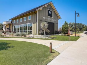 108 Regents LN, Liberty Hill TX 78642