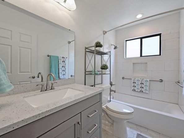 5406 Fence ROW, Austin TX 78744