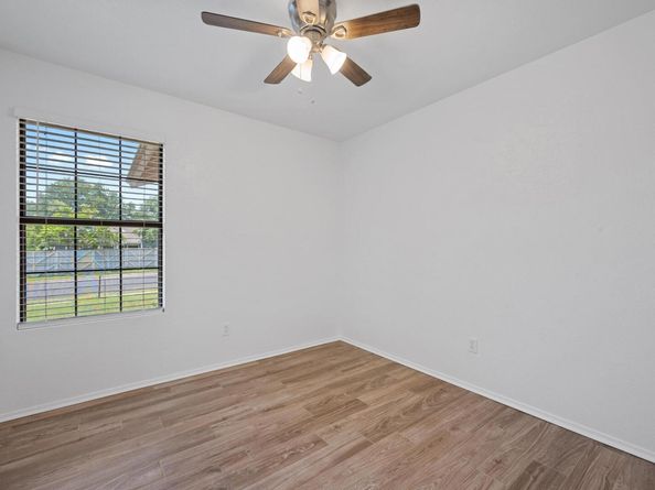5406 Fence ROW, Austin TX 78744