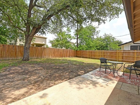 5406 Fence ROW, Austin TX 78744