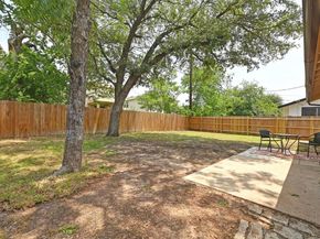 5406 Fence ROW, Austin TX 78744