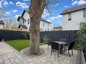 1182 Ridgeway DR A, Austin TX 78702