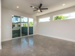 1182 Ridgeway DR A, Austin TX 78702