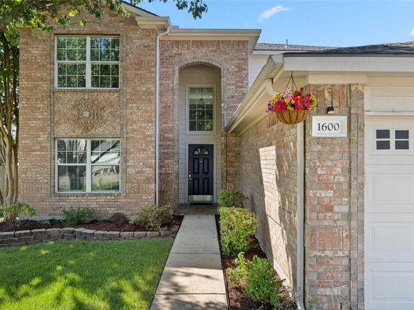 1600 Gretchen DR, Cedar Park TX 78613